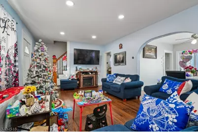 228 Totowa Rd, Totowa, NJ 07512 - Photo 6