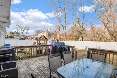 21 Beacon Rd, Hopatcong, NJ 07843 - Photo 24