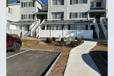 61 Cheswich Court, Bedminster Township, NJ 07921 - Photo 1