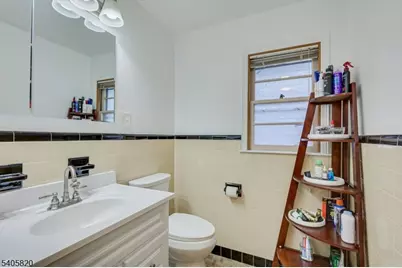 26 Goodwill Pl, Metuchen, NJ 08840 - Photo 18