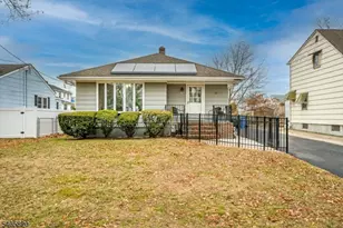 26 Goodwill Pl, Metuchen, NJ 08840 - Photo 1
