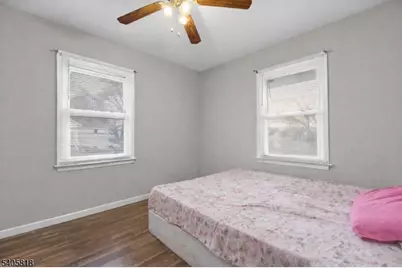 130 Renner Ave, Newark, NJ 07112 - Photo 16