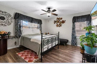 130 Renner Ave, Newark, NJ 07112 - Photo 12