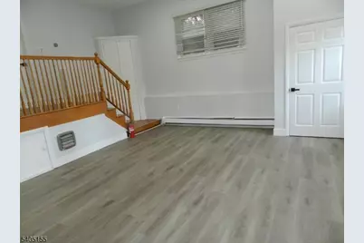 6 Crestwood Rd, Long Hill Township, NJ 07933 - Photo 6