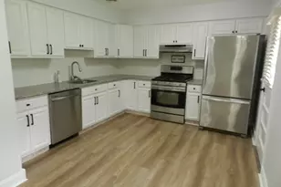 6 Crestwood Rd, Long Hill Township, NJ 07933 - Photo 2