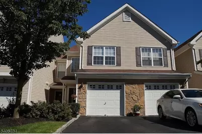 136 Mountainside Dr, Pompton Lakes, NJ 07442 - Photo 32