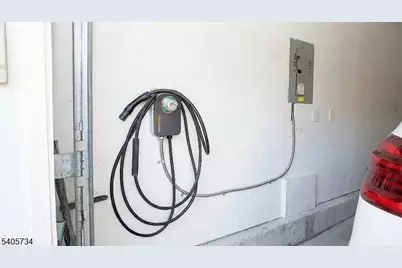 136 Mountainside Dr, Pompton Lakes, NJ 07442 - Photo 30