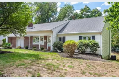 9 Forest Ter, Wayne, NJ 07470 - Photo 2