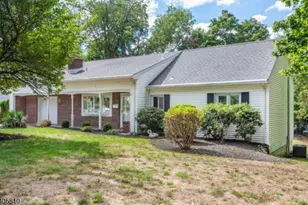 9 Forest Terrace, Wayne, NJ 07470 - Photo 2