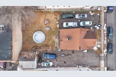 452 E 31st St, Paterson, NJ 07504 - Photo 2