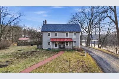 17 Old River Rd, Holland Township, NJ 08848 - Photo 2