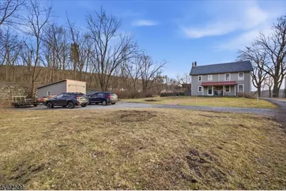 17 Old River Rd, Holland Township, NJ 08848 - Photo 4