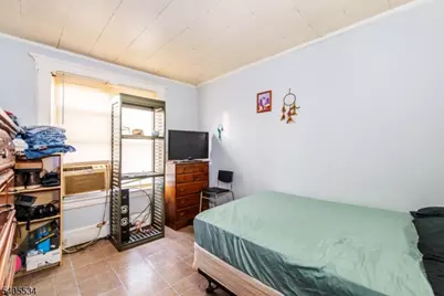 448 E 31st St, Paterson, NJ 07504 - Photo 18