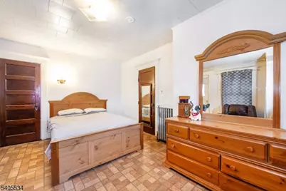 448 E 31st St, Paterson, NJ 07504 - Photo 14