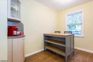 25- 18 High St, Fair Lawn, NJ 07410 - Photo 12