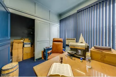 16 Tony Galento Plz, Orange, NJ 07050 - Photo 18