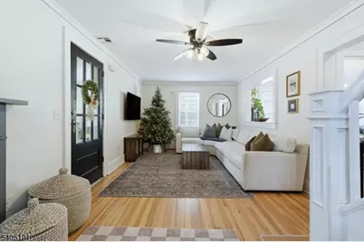 318 Myrtle Ave, Garwood, NJ 07027 - Photo 6