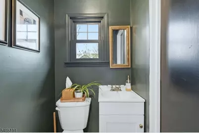 318 Myrtle Ave, Garwood, NJ 07027 - Photo 16