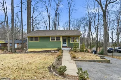 19 Windy Bush Ln, Sparta Township, NJ 07871 - Photo 2