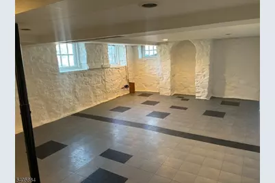 265 Little Falls Rd, Cedar Grove, NJ 07009 - Photo 34