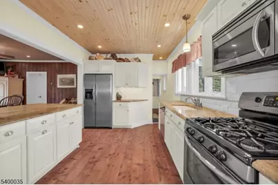 265 Little Falls Rd, Cedar Grove, NJ 07009 - Photo 20