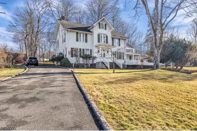 265 Little Falls Rd, Cedar Grove, NJ 07009 - Photo 4