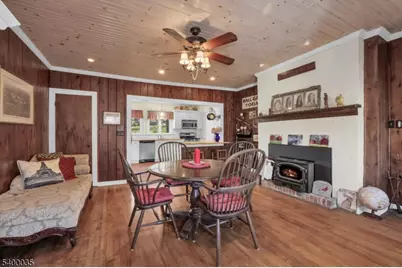 265 Little Falls Rd, Cedar Grove, NJ 07009 - Photo 16