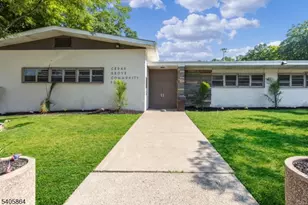 265 Little Falls Rd, Cedar Grove, NJ 07009 - Photo 44