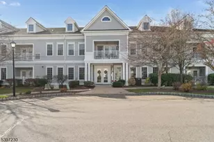 5019 Brookfield Glen Dr, White Township, NJ 07823 - Photo 1