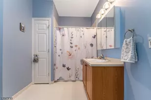 5019 Brookfield Glen Dr, White Township, NJ 07823 - Photo 18