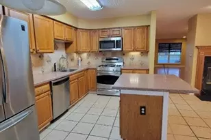 6 Cabot Way, Franklin Township, NJ 08823 - Photo 2