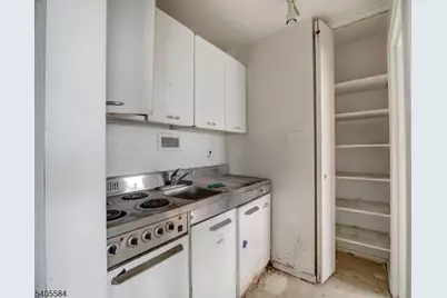 377 S Harrison Street #14CC, East Orange, NJ 07018 - Photo 2