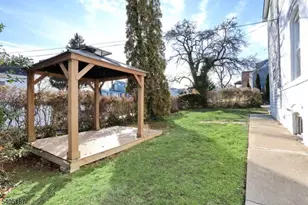 68 Mohawk Ave, Hawthorne, NJ 07506 - Photo 20