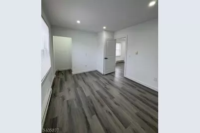 96 Broughton Ave, Bloomfield, NJ 07003 - Photo 8