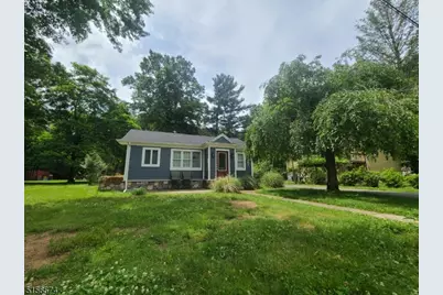 126 Mack St, Wayne, NJ 07470 - Photo 1