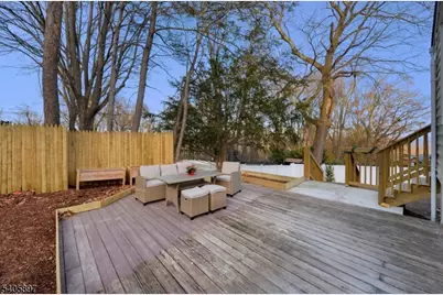 99 Fairview Ave, Hawthorne, NJ 07506 - Photo 24