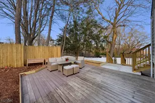 99 Fairview Ave, Hawthorne, NJ 07506 - Photo 24