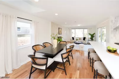 99 Fairview Ave, Hawthorne, NJ 07506 - Photo 8