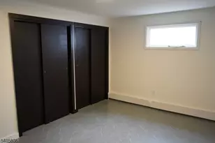 699 Lillian Rd, Mount Arlington, NJ 07850 - Photo 4