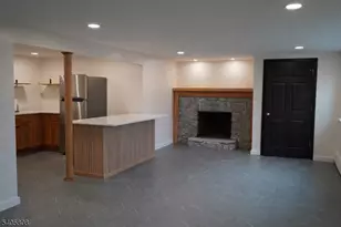 699 Lillian Rd, Mount Arlington, NJ 07850 - Photo 8