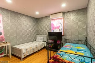 211 Bergen Ave, Kearny, NJ 07032 - Photo 12