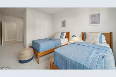 227 N Walnut St #117, East Orange, NJ 07017 - Photo 18