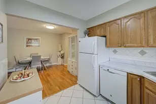 515 Andria Ave, Hillsborough Township, NJ 08844 - Photo 10