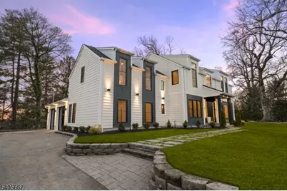 2 E Hartshorn Dr, Millburn, NJ 07078 - Photo 34
