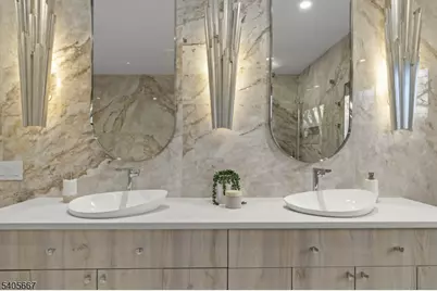 2 E Hartshorn Dr, Millburn, NJ 07078 - Photo 26