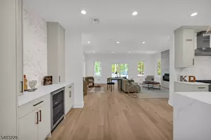 25 Wardell Rd, Livingston, NJ 07039 - Photo 10