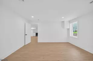 25 Wardell Rd, Livingston, NJ 07039 - Photo 32