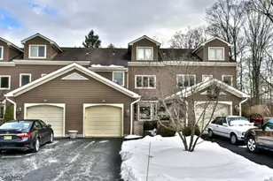 272 Belmont Pl, Mahwah, NJ 07430 - Photo 42