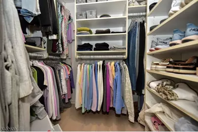 272 Belmont Pl, Mahwah, NJ 07430 - Photo 22