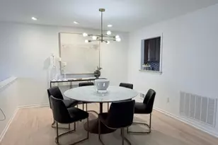 272 Belmont Pl, Mahwah, NJ 07430 - Photo 8